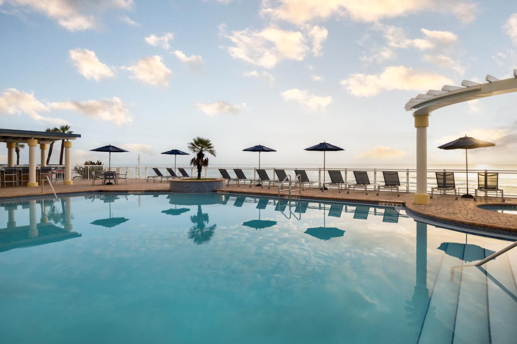 Hilton Garden Inn Daytona Beach Oceanfront Esterno foto