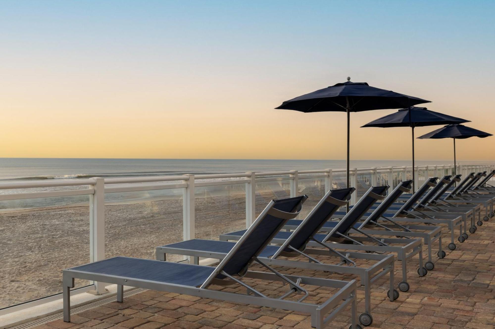 Hilton Garden Inn Daytona Beach Oceanfront Esterno foto
